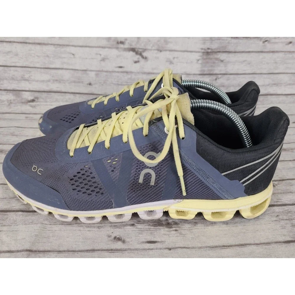 On Womens Swiss Engineering Cloudflow Gray‎ Running Shoes Sneakers Size 9